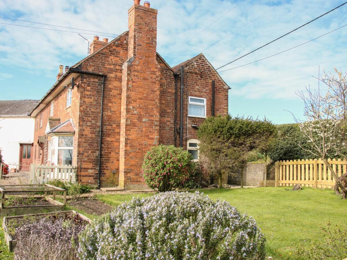 1 Royal Oak Cottages Shrewsbury Exterior photo